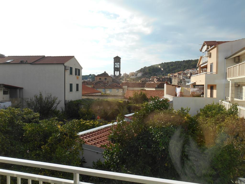 Bed & Breakfast Oaza Hvar Town