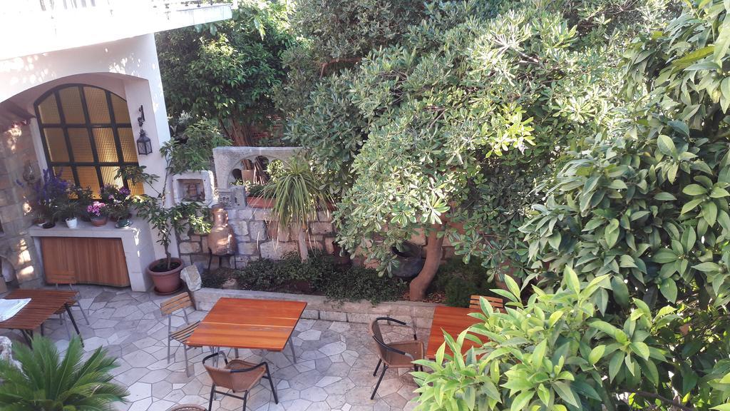 Oaza Hvar Town